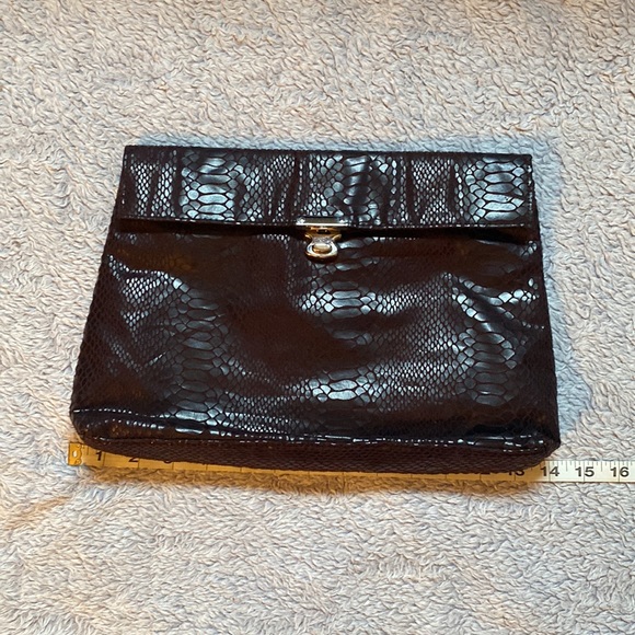 Lulu Townsend Faux Snakeskin Clutch - Picture 6 of 7